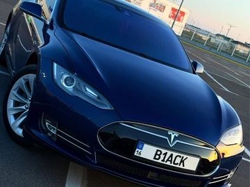 Авто Tesla Model S 2015 № 7954916