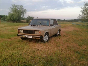 Авто ВАЗ 2105 1986 № 7954925