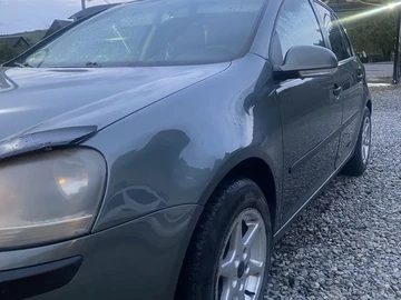 Авто Volkswagen Golf 2004 № 7954929