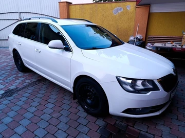 Авто Skoda Superb 2014 № 7954995