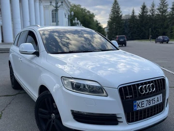 Авто Audi Q7 2006 № 7955134