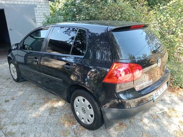 Авто Volkswagen Golf 2004 № 7955194