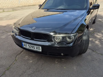 Авто BMW 7 Серия 2004 № 7955327