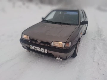 Авто Nissan Sunny 1995 № 7955353