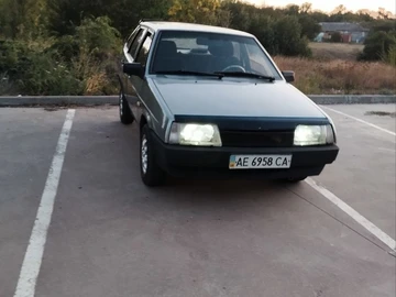Авто ВАЗ 2109 1996 № 7955354