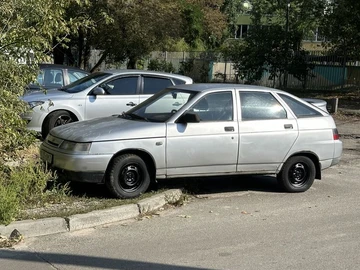 Авто ВАЗ 21121 2002 № 7955402