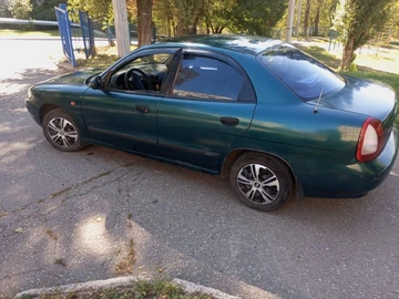Авто Daewoo Nubira 1998 № 7955420