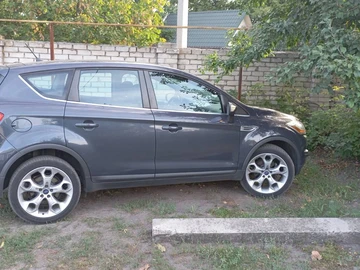 Авто Ford Kuga 2011 № 7955424