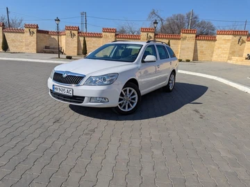 Авто Skoda Octavia 2012 № 7955426
