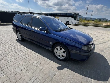 Авто Renault Laguna 2001 № 7955472