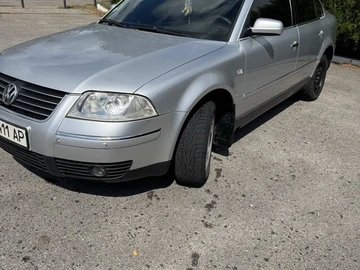 Авто Volkswagen Passat Sedan 2003 № 7955570