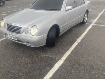 Авто Mercedes 220 2000 № 7955697