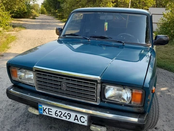 Авто ВАЗ 2107 2000 № 7955698