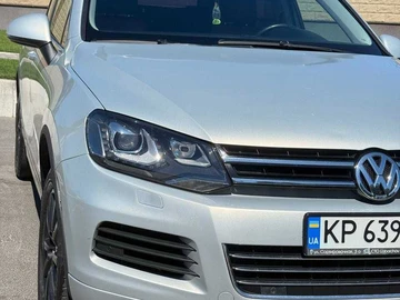 Авто Volkswagen Touareg 2013 № 7955701