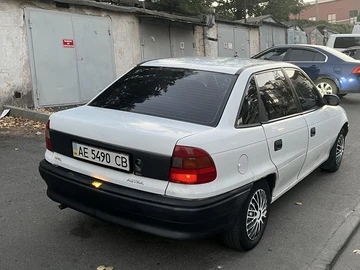 Авто Opel Astra 1998 № 7955761