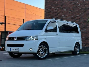 Авто Volkswagen Transporter 2012 № 7955795
