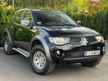 Авто Mitsubishi L 200 2009 № 7955921