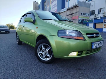Авто Chevrolet Aveo 2006 № 7955938