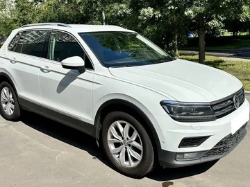 Авто Volkswagen Tiguan 2020 № 7956151