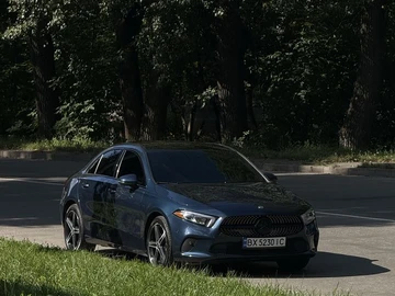 Авто Mercedes 220 2021 № 7956223