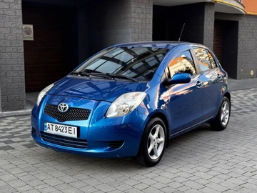 Авто Toyota Yaris 2006 № 7956339