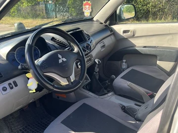 Авто Mitsubishi L 200 2005 № 7956344