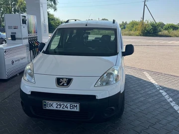 Авто Peugeot Partner 2011 № 7956659