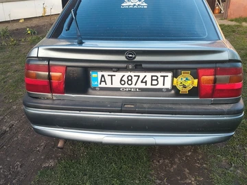 Авто Opel Vectra 1995 № 7956691