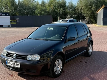 Авто Volkswagen Golf 2002 № 7956787