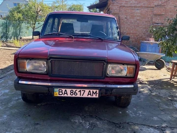 Авто ВАЗ 2107 1996 № 7957041