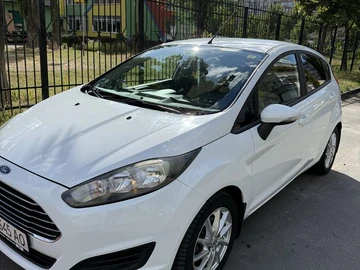 Авто Ford Fiesta 2015 № 7957061