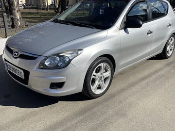 Авто Hyundai I30 2009 № 7957078