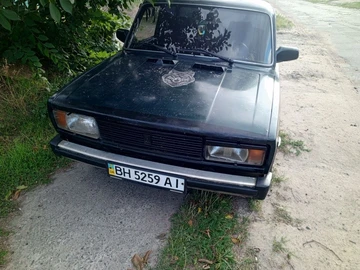 Авто ВАЗ 2105 1982 № 7957096