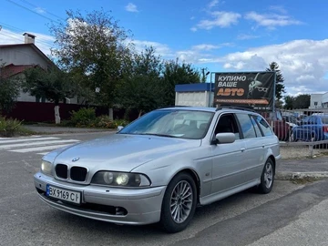 Авто BMW 5 Серия 2002 № 7957113