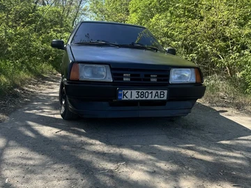 Авто ВАЗ 21099 1998 № 7957246