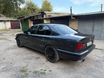 Авто BMW 5 Серия 1988 № 7957262