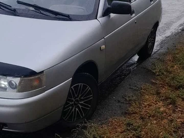 Авто ВАЗ 2112 2002 № 7957589