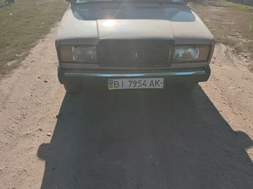 Авто ВАЗ 2107 1989 № 7957599