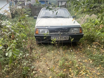Авто ВАЗ 21093 1990 № 7957624
