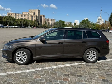 Авто Volkswagen Passat Variant 2017 № 7957815