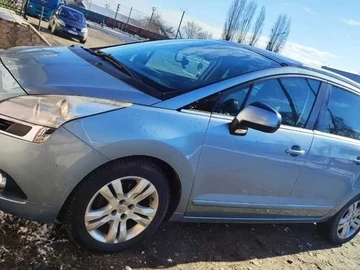 Авто Peugeot 5008 2010 № 7957831