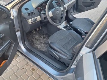 Авто Opel Astra 2008 № 7957997