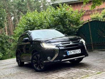 Авто Mitsubishi Outlander 2015 № 7958310