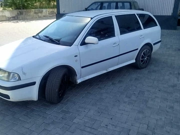 Авто Skoda Octavia 2004 № 7958350