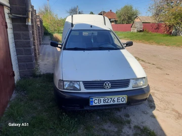 Авто Volkswagen Caddy 2002 № 7958382