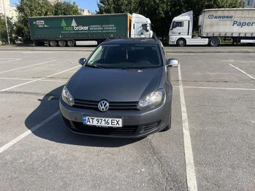 Авто Volkswagen Golf 2010 № 7958567