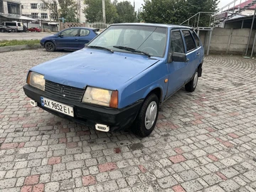 Авто ВАЗ 2109 1995 № 7958678