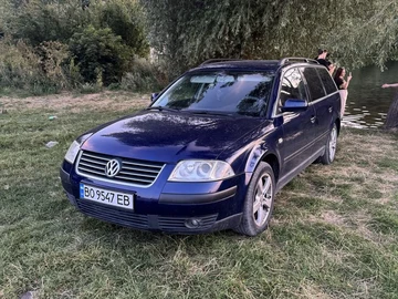 Авто Volkswagen Passat Variant 2003 № 7958820