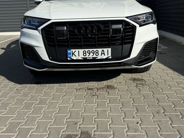 Авто Audi Q7 2018 № 7958846