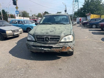 Авто Mercedes Ml Серия 2005 № 7958865